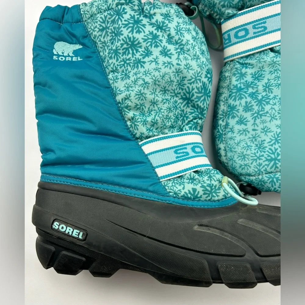 Sorel Youth 7 Winter Insulated Snow Boots Teal Blue Black Snowflake
